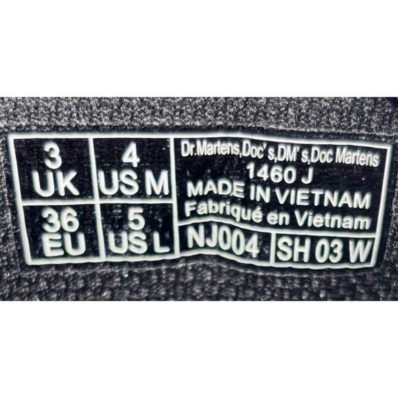 NEW Dr Martens Doc 1460Y Youth Patent Leather Boots Black Big Girl Size 5 - Picture 11 of 11